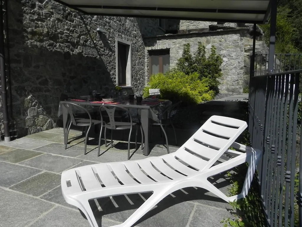 Casa Mattia Appartement Sorico Italië